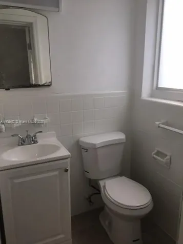 7155 Rue Notre Dame Miami Beach FL 33141