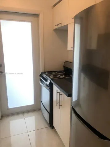 7155 Rue Notre Dame Miami Beach FL 33141