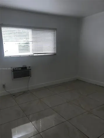 7155 Rue Notre Dame Miami Beach FL 33141