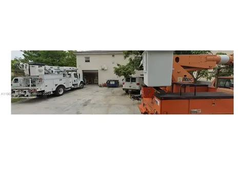 660 Miller Drive Miami Springs FL 33166