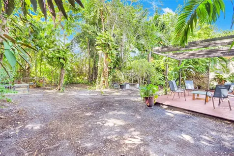 912 Wallace Street Coral Gables FL 33134