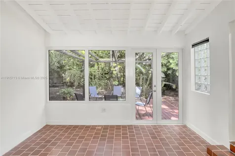 912 Wallace Street Coral Gables FL 33134