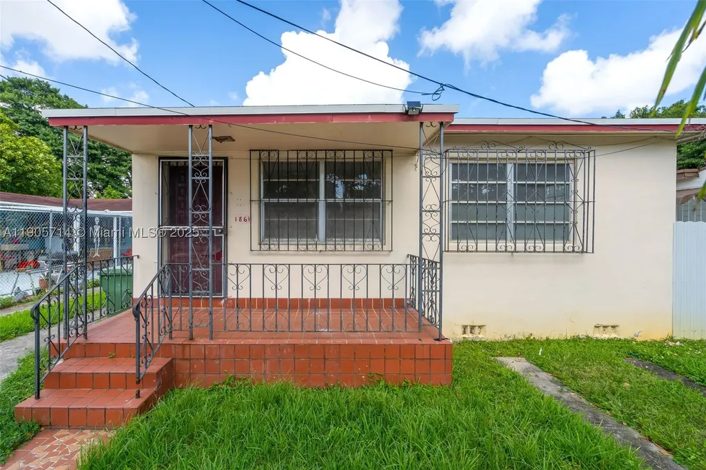 1861 NW 27th Street Miami FL 33142