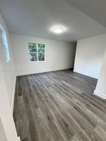 3510 SW 36th Court West Park FL 33023