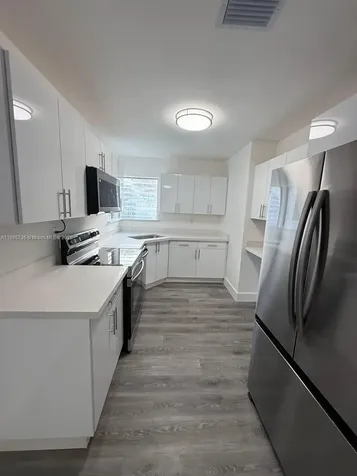 3510 SW 36th Court West Park FL 33023