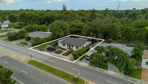 8635 N Miami Avenue Miami FL 33150