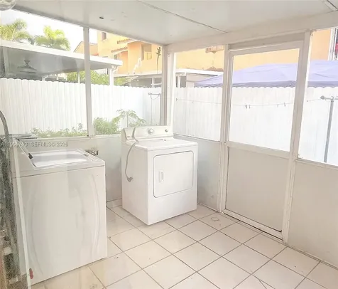 2740 W 63rd Street Hialeah FL 33016