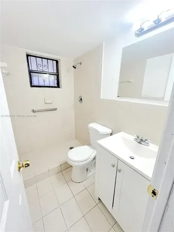 2740 W 63rd Street Hialeah FL 33016