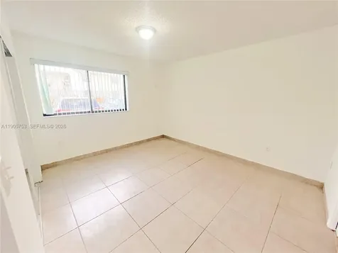 2740 W 63rd Street Hialeah FL 33016