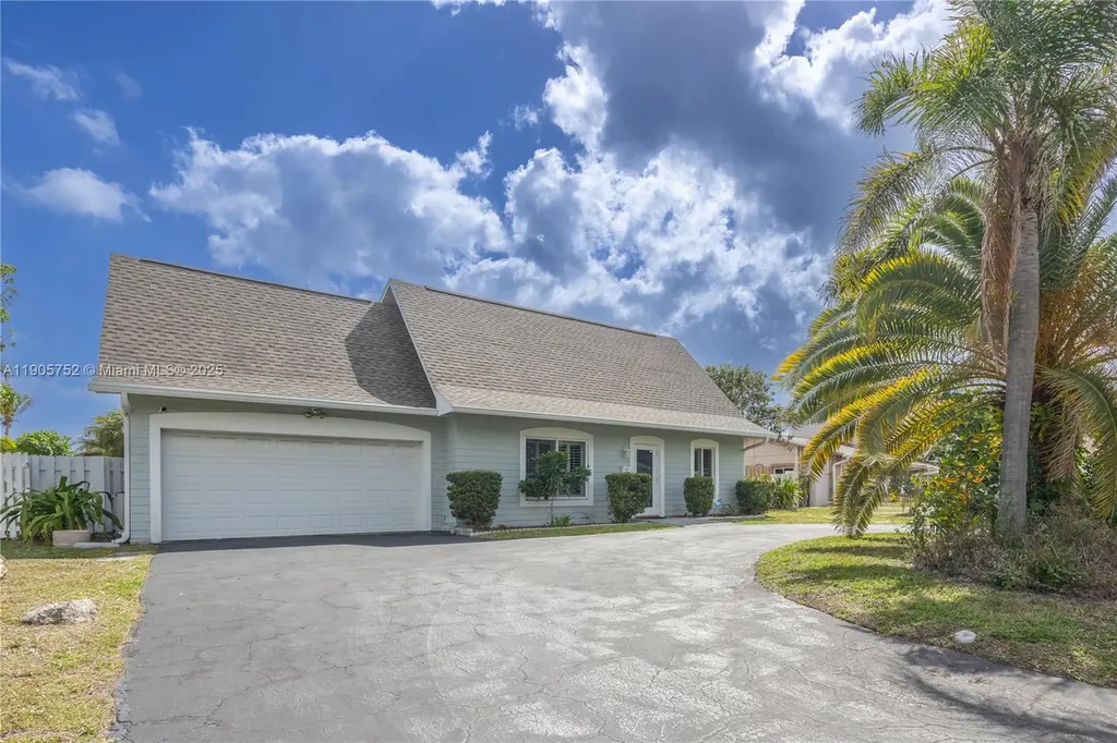 1690 NE 25th Avenue Pompano Beach FL 33062