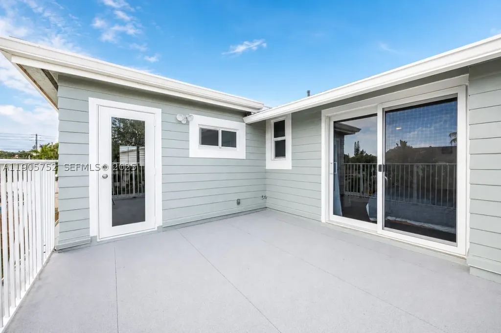 1690 NE 25th Avenue Pompano Beach FL 33062