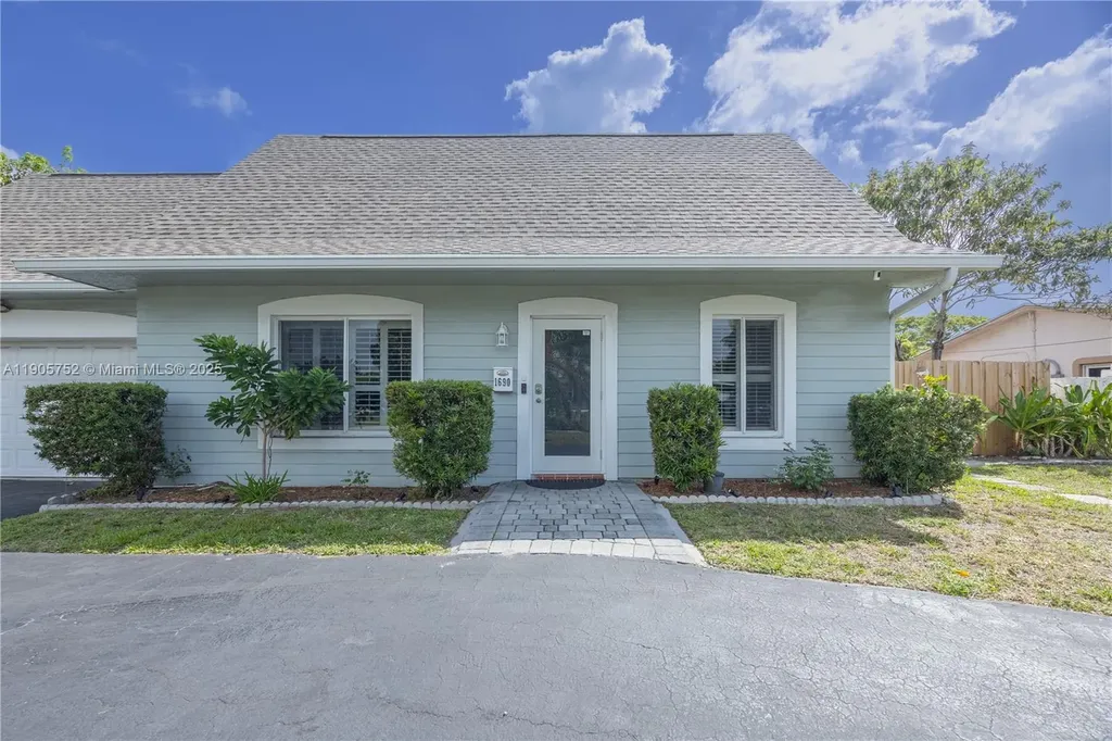 1690 NE 25th Avenue Pompano Beach FL 33062