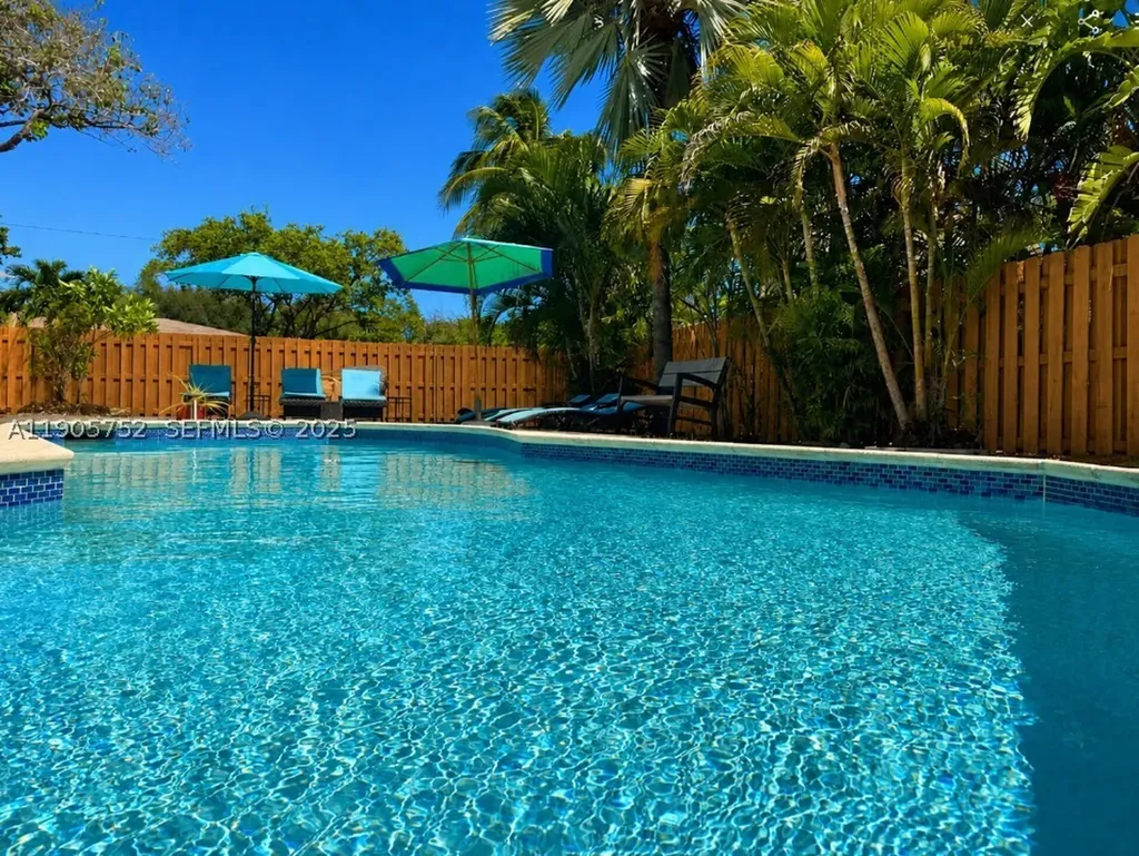 1690 NE 25th Avenue Pompano Beach FL 33062