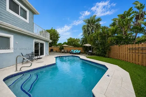 1690 NE 25th Avenue Pompano Beach FL 33062
