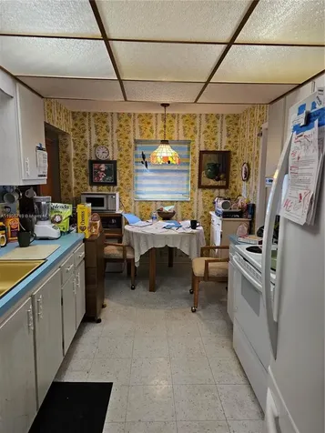 2300 SW 19th Avenue Boynton Beach FL 33426