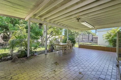 671 E 53rd Street Hialeah FL 33013