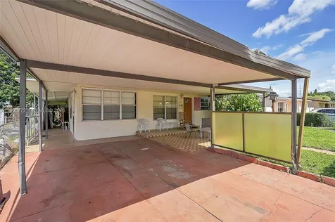 671 E 53rd Street Hialeah FL 33013