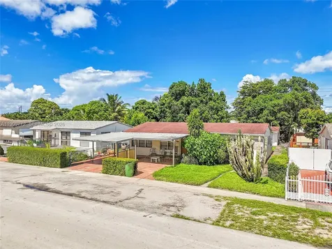 671 E 53rd Street Hialeah FL 33013