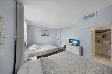 3801 S Ocean Drive Hollywood FL 33019