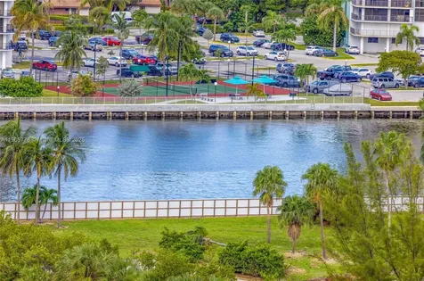 3801 S Ocean Drive Hollywood FL 33019