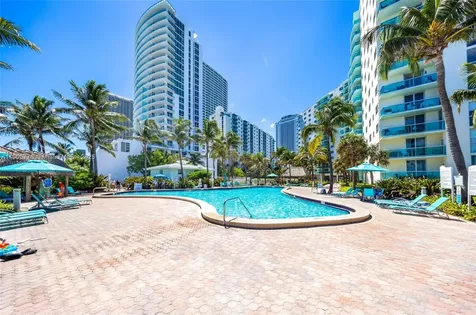 3801 S Ocean Drive Hollywood FL 33019