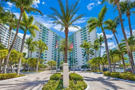 3801 S Ocean Drive Hollywood FL 33019