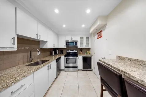 3801 S Ocean Drive Hollywood FL 33019