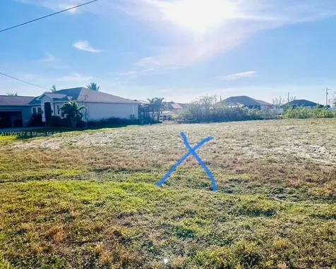 416 NW 38 Place Cape Coral FL 33993
