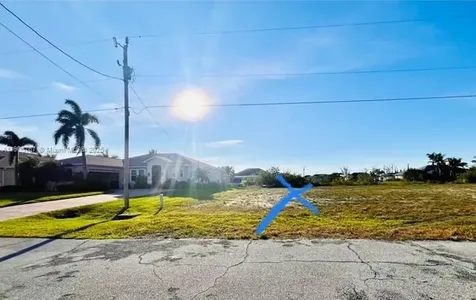 416 NW 38 Place Cape Coral FL 33993