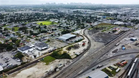 8650 NW 36 Avenue Miami FL 33147