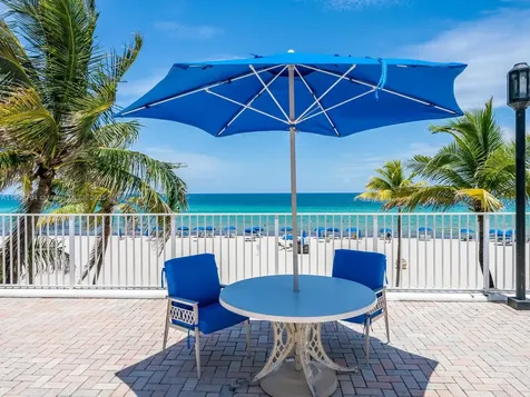 2301 S Ocean Drive Hollywood FL 33019