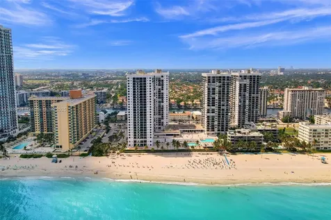 2301 S Ocean Drive Hollywood FL 33019