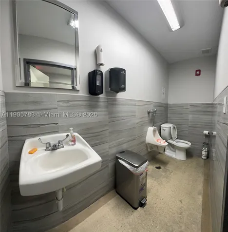 8600 NW 36th Avenue Miami FL 33147