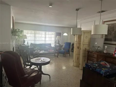 2805 NE 16th Avenue Wilton Manors FL 33334