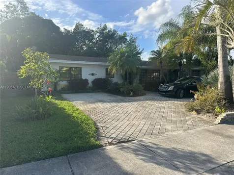 2805 NE 16th Avenue Wilton Manors FL 33334