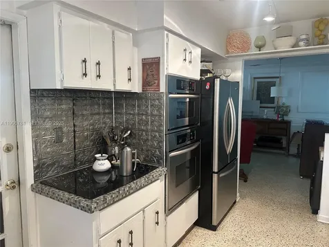 2805 NE 16th Avenue Wilton Manors FL 33334
