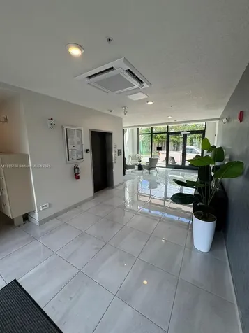 Doral FL 33166