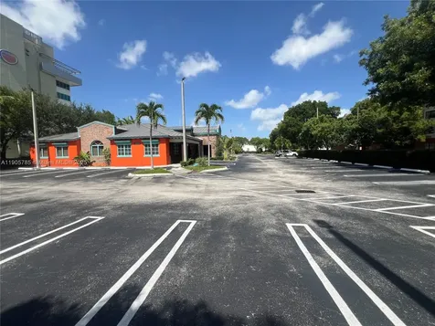 2255 NW 87th Avenue Doral FL 33172