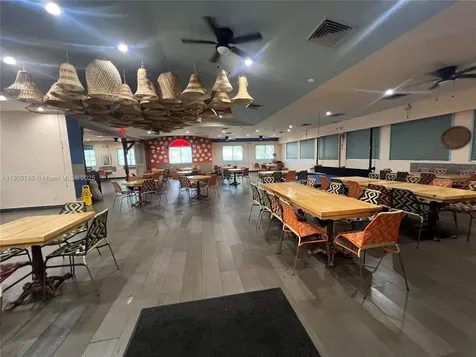 2255 NW 87th Avenue Doral FL 33172