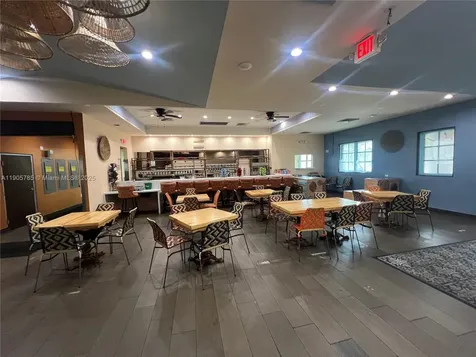 2255 NW 87th Avenue Doral FL 33172
