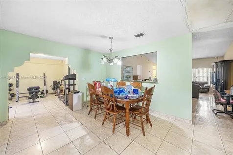 5930 W Lincoln Circle W Lake Worth FL 33463