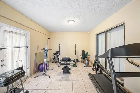 5930 W Lincoln Circle W Lake Worth FL 33463