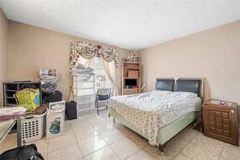 5930 W Lincoln Circle W Lake Worth FL 33463