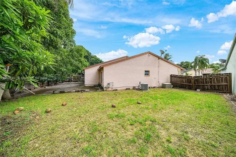 5930 W Lincoln Circle W Lake Worth FL 33463