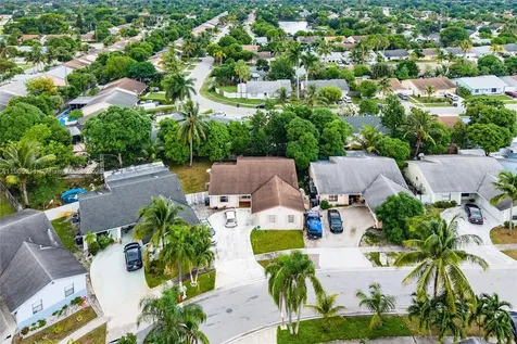 5930 W Lincoln Circle W Lake Worth FL 33463