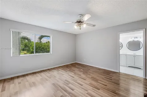 6698 10th Avenue N Lake Worth FL 33467