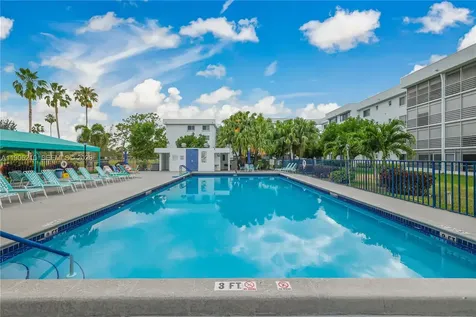 6698 10th Avenue N Lake Worth FL 33467