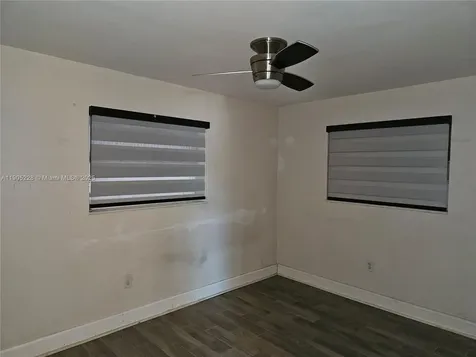 8427 NW 26th Street Sunrise FL 33322