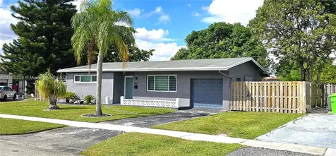 8427 NW 26th Street Sunrise FL 33322