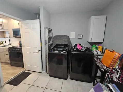 8427 NW 26th Street Sunrise FL 33322